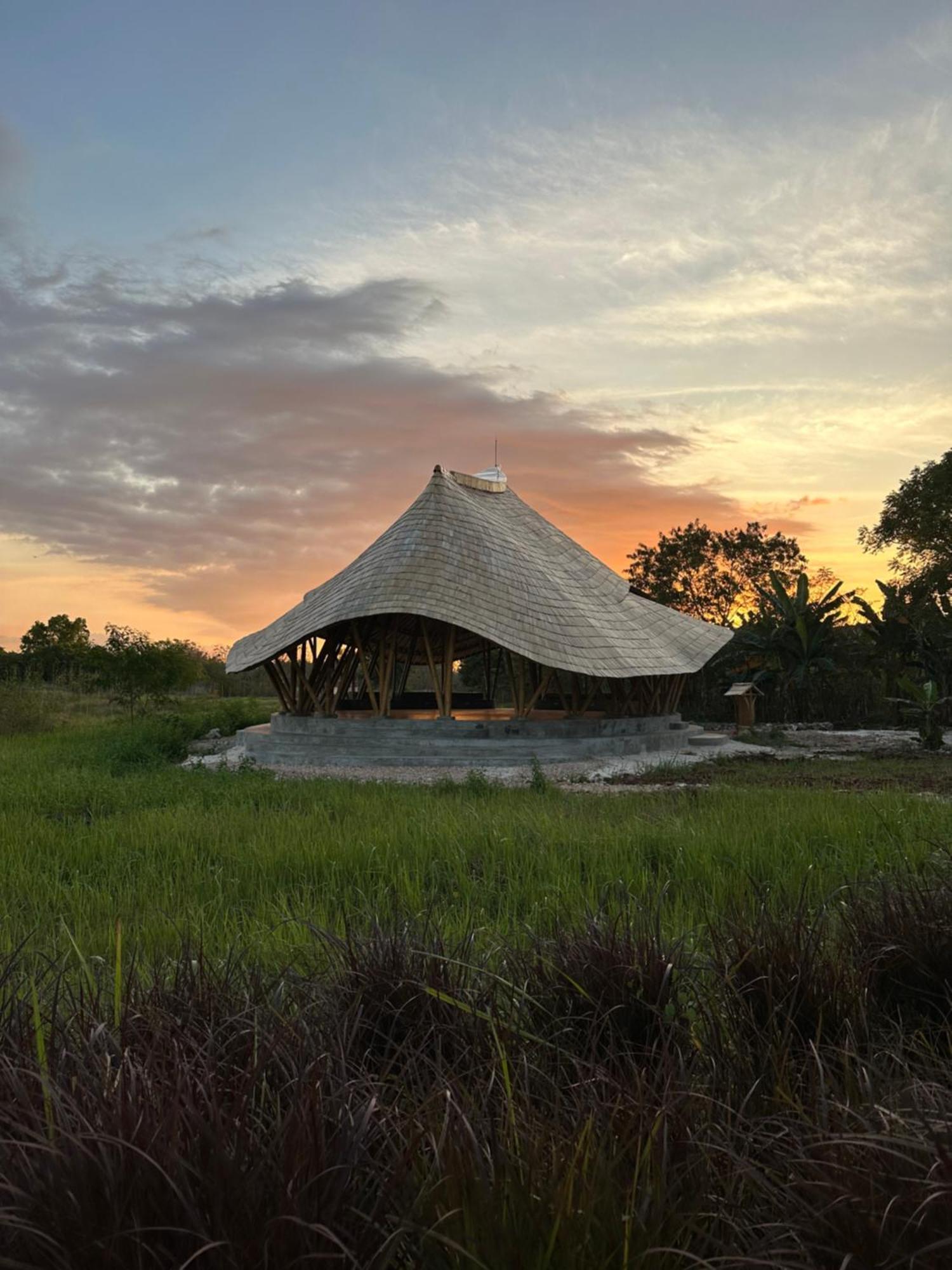 Maringi Sumba By The Sumba Hospitality Foundation Waikelo 외부 사진